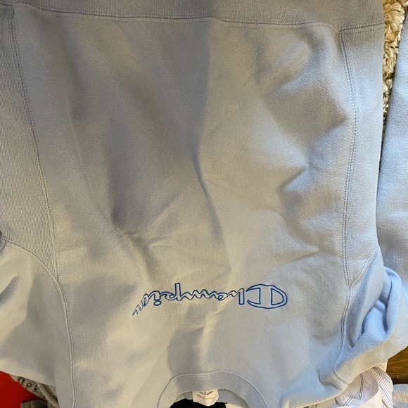 Blue champion crew neck - Picture 1 of 1